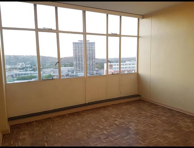 2 BEDROOM APARTMENT FOR SALE IN BEDFORD GARDENS